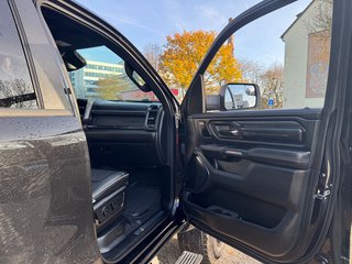 Dodge RAM 5.7 V8 Limited Night Edition + Rambox + Umbau - bilder 14