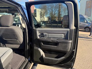 Dodge RAM 1500 SLT Classic 5.7 V8 4x4 unfallfrei 1.HD - foto 17