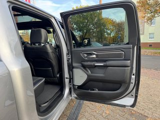 Dodge RAM Laramie Night Premium Rambox + teilbare Heckklappe + 5 Jahre Garantie - bilder 21
