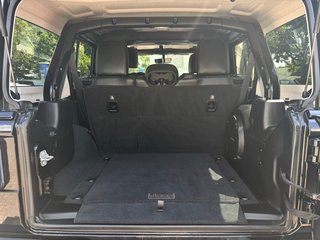 Jeep Wrangler Sahara Unlimited - bilder 12