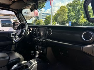 Jeep Wrangler Sahara Unlimited - bilder 21