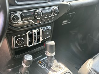 Jeep Wrangler Sahara Unlimited - bilder 26
