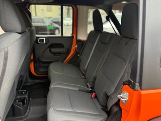 Jeep Wrangler Unlimited 3.6 V6 Automatik Willys +22" Leichtmetallfelgen - bilder 19