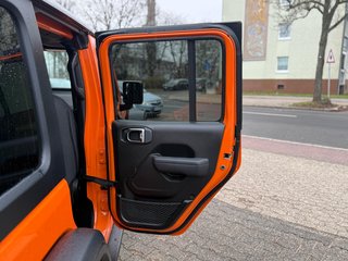 Jeep Wrangler Unlimited 3.6 V6 Automatik Willys +22" Leichtmetallfelgen - bilder 20