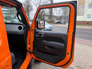 Jeep Wrangler Unlimited 3.6 V6 Automatik Willys +22" Leichtmetallfelgen - bilder 15