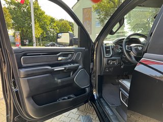 Dodge RAM 1500 5.7 V8 Crew Cab Laramie Night Luftf. - bilder 12
