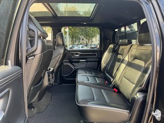 Dodge RAM 1500 5.7 V8 Crew Cab Laramie Night Luftf. - bilder 18