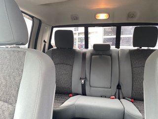 Dodge RAM 1500 SLT Crew Cab 5.7 V8 4x4 LPG - bilder 16