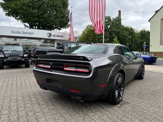 Dodge Challenger 6.4 V8 R/T Scat Pack Widebody - foto 4