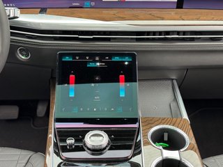 Cadillac Escalade 6.2 V8 Platinum Sport Facelift 2025 - bilder 24