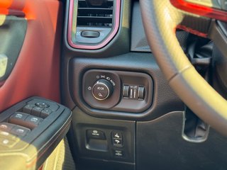 Dodge RAM 1500 3.0 I6 REBEL Crew Cab +3 Jahre Garantie - foto 27