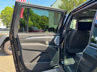 Cadillac Escalade ESV V-Series ABV + 2026 + ONYX - bilder 20