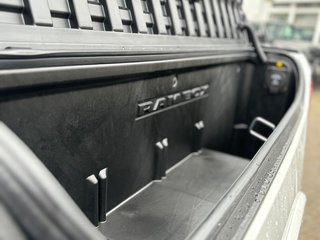 Dodge RAM Limited Night Edition MWK + Rambox - bilder 11