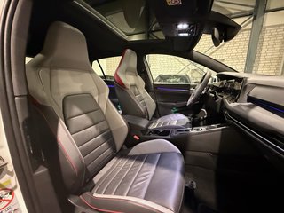 Volkswagen Golf 8 GTI CS*HeadUp*Matrix*HarmanK*DCC*Pano*Memory  Clubsport - foto 1