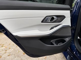 BMW M3 xDrive Competition *Schalensitz*Carbon*KW* - bilder 13