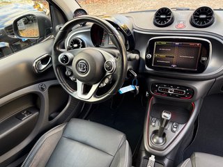 smart BRABUS Tailormade Cabrio *LED*EQ-Interieur*Soundanlage*1of1*EINZELSTÜCK*18Zoll* Basis 66 kW - bilder 9