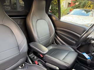 smart BRABUS Tailormade Cabrio *LED*EQ-Interieur*Soundanlage*1of1*EINZELSTÜCK*18Zoll* Basis 66 kW - bilder 8