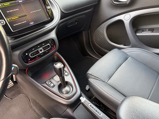 smart BRABUS Tailormade Cabrio *LED*EQ-Interieur*Soundanlage*1of1*EINZELSTÜCK*18Zoll* Basis 66 kW - bilder 11