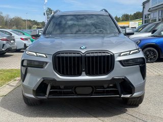 2026 BMW X7 xDrive40i - photo 2