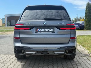 2026 BMW X7 xDrive40i - photo 2