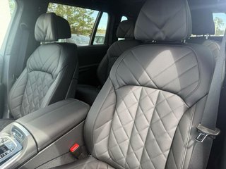 2026 BMW X7 xDrive40i - photo 7