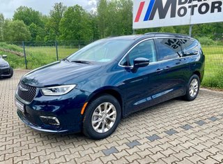 Chrysler Pacifica Used vehicle for sale