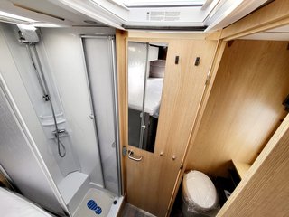 LMC Tourer Lift H 730 G m. AHK - foto 8