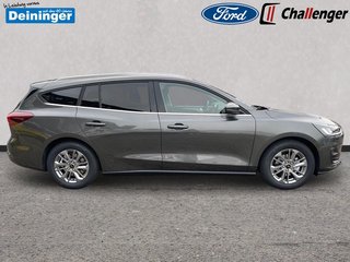 Ford Focus 1,0 EcoBoost Turnier - bilder 6