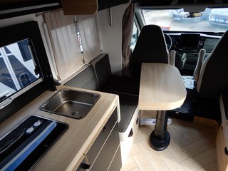 Challenger 337 Etape Edition 165 PS Automatic mit Hubbett - foto 10