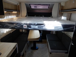 Challenger 260 Etape 165 PS Arctic Automatic - foto 7
