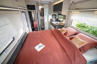 Challenger 260 Graphite 165 PS Mj 2026 Automatic - foto 6