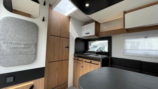 Challenger 317 Sondermodell COSI 165 PS 4,1 to Automatic mit Hubbett - foto 10