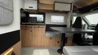 Challenger 317 Sondermodell COSI 165 PS 4,1 to Automatic mit Hubbett - foto 9