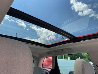 Citroën C3 Aircross 1.2 Pure Tech 130 Shine AHK SCHIEBE/HEBEDACH el. NAVI/DAB CITY/SICHERHEITS/STYLE-PAKET KLIMAAUTOMATIK - bilder 9