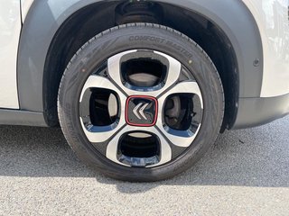 Citroën C3 Aircross 1.2 Pure Tech 130 Shine AHK SCHIEBE/HEBEDACH el. NAVI/DAB CITY/SICHERHEITS/STYLE-PAKET KLIMAAUTOMATIK - bilder 7