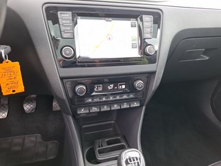 Skoda Rapid Spaceback 1.0 TSI Scout KLIMA / NAVI / PANORAMA / SITZHEIZUNG - bilder 8