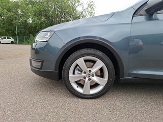 Skoda Rapid Spaceback 1.0 TSI Scout KLIMA / NAVI / PANORAMA / SITZHEIZUNG - bilder 13