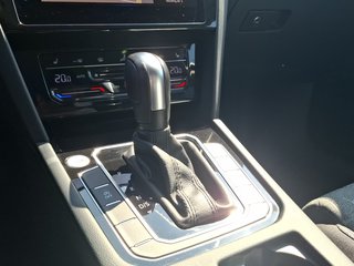 Volkswagen Passat Variant 2.0 TDI Business DSG / NAVI / KAMERA / SITZHEIZUNG - foto 4