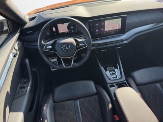 Skoda Octavia Combi 2.0 TSI RS DSG / PANORAMA / STHZG / AHK / ACC - foto 1