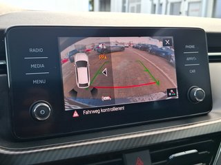 Skoda Scala 1.5 TSI Monte Carlo DSG / AHK / PANORAMA / ACC / KAMERA - bilder 10