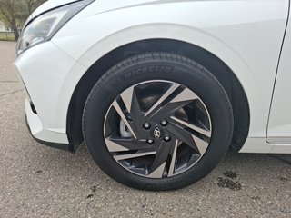 Hyundai i20 1.0 T-GDI KLIMA / SITZHEIZUNG / KAMERA / ALU - foto 8