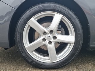 Subaru Impreza 1.6i Trend AUTOMATIK / ALLRAD / AHK / DAB+ / SITZHEIZUNG - bilder 8