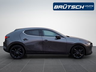 Mazda 3 2.5 e-SKYACTIV G 140PS 6AT Homura - bilder 3