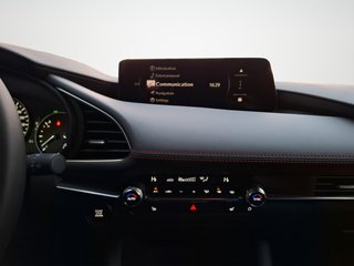 Mazda 3 2.5 e-SKYACTIV G 140PS 6AT Homura - bilder 8
