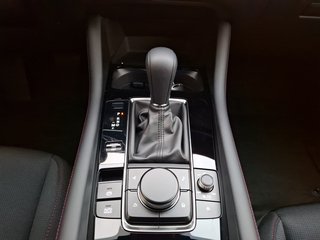 Mazda 3 2.5 e-SKYACTIV G 140PS 6AT Homura - bilder 9