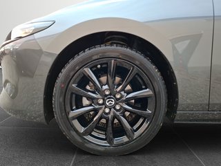 Mazda 3 2.5 e-SKYACTIV G 140PS 6AT Homura - bilder 13