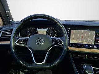 Volkswagen Touareg 3.0 TSI Atmosphere 4Motion AHK / PANORAMA / STHZG - bilder 6