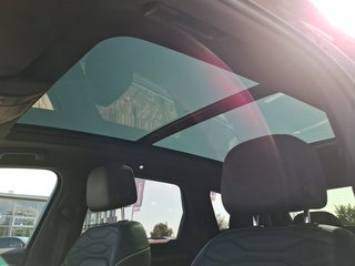 Volkswagen Touareg 3.0 TSI Atmosphere 4Motion AHK / PANORAMA / STHZG - bilder 14