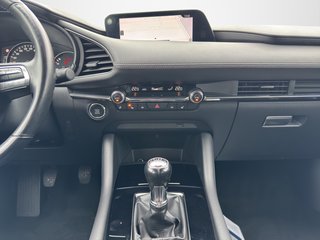 Mazda 3 Selection 2.0 KLIMA / LEDER / HEAD-UP / BOSE / E-SITZE - bilder 4