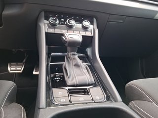 Skoda Karoq 1.5 TSI Sportline DSG / AHK / ACC / NAVI / KAMERA - bilder 9